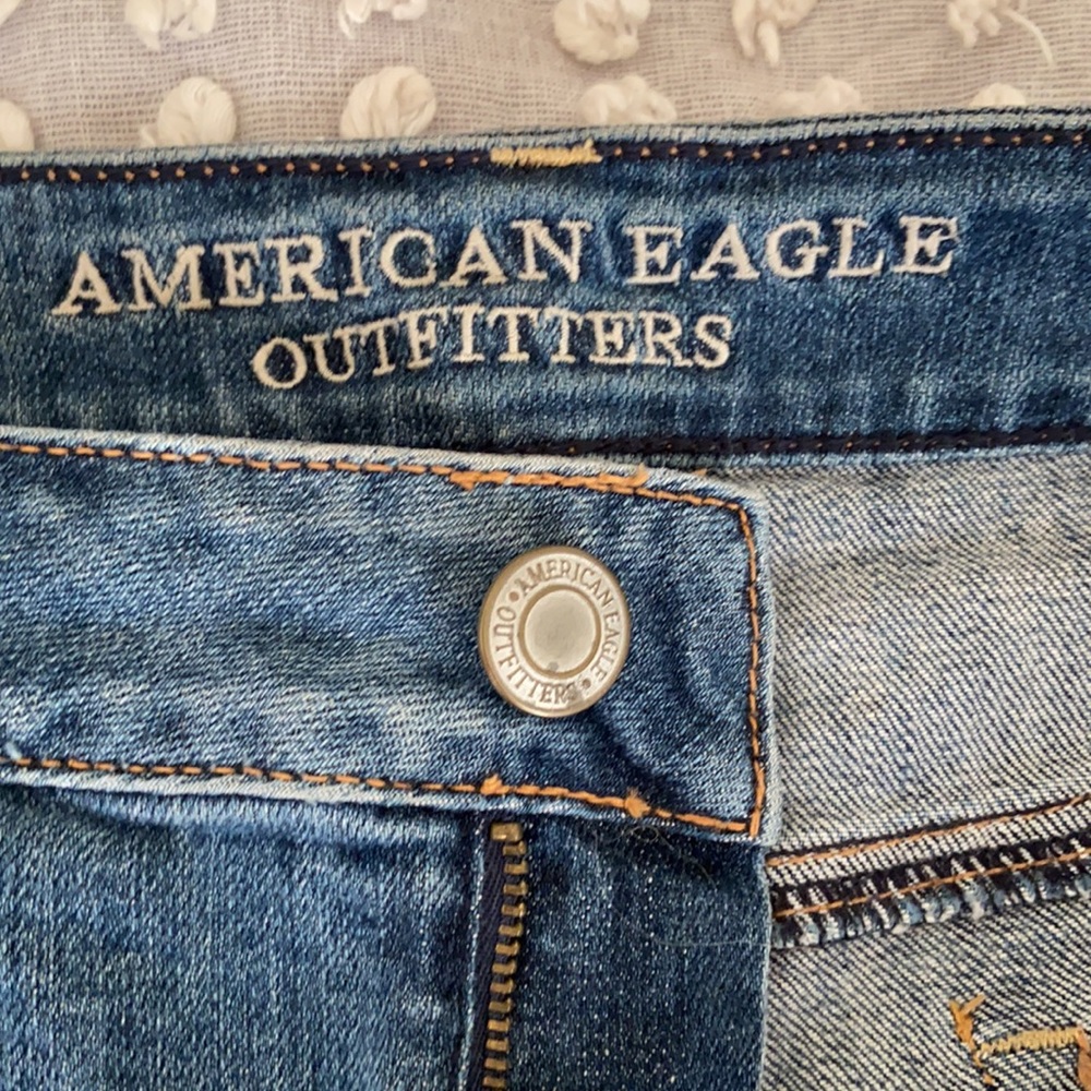 American Eagle Jean Shorts - Picture 3 of 4